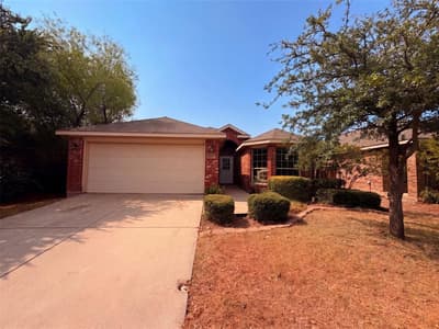 2011 Allyson Drive, Heartland TX 75126