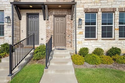 2223 Adena Springs Drive, Allen TX 75013 - Photo 3