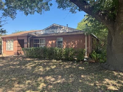 2331 Talco Drive, Dallas TX 75241 - Photo 3