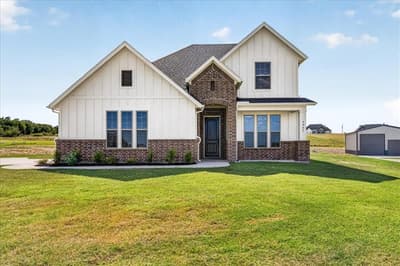 4045 Westfork Way, Springtown TX 76082