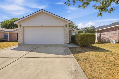 10616 Shadywood Drive, Fort Worth TX 76140