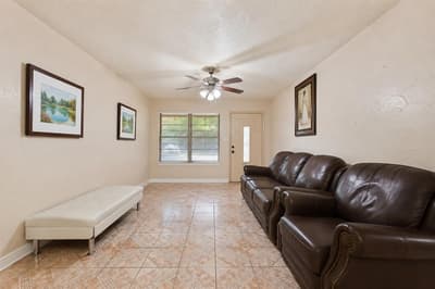 13105 Blossomheath Lane, Dallas TX 75240 - Photo 5