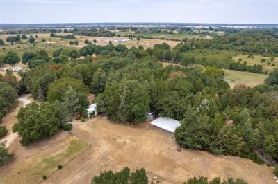 1842 County Road 1105, Ravenna TX 75476
