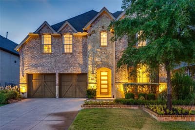 125 Erling Lane, Irving TX 75039