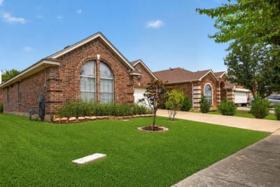 8955 River Falls Drive, Fort Worth TX 76118 - Photo 2