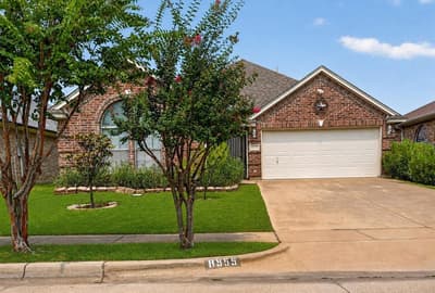 8955 River Falls Drive, Fort Worth TX 76118 - Photo 3