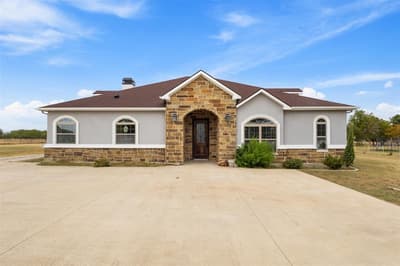 7719 County Road 272, Terrell TX 75160