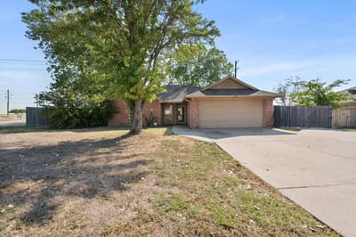 1212 Charles Drive, Alvarado TX 76009 - Photo 2