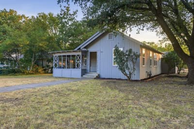 908 Forrest Avenue, Cleburne TX 76033 - Photo 3