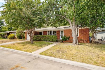 5736 Tracyne Drive, Westworth Village TX 76114 - Photo 2