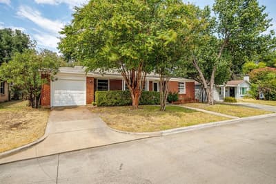 5736 Tracyne Drive, Westworth Village TX 76114 - Photo 3