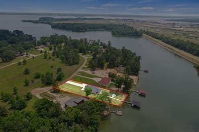 419 Lost Lake Trail, Mount Pleasant TX 75455 - Photo 2