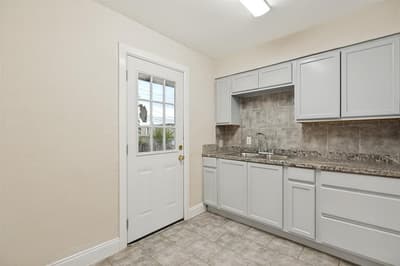 1821 Overhill Lane, Dallas TX 75216 - Photo 2