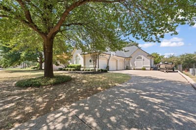 921 Fairway View Drive, Mansfield TX 76063 - Photo 3