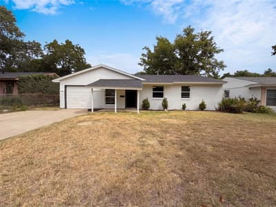 330 E Coral Way, Grand Prairie TX 75051