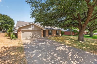1217 Stonelake Drive, Cleburne TX 76033 - Photo 2