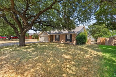 1217 Stonelake Drive, Cleburne TX 76033 - Photo 3