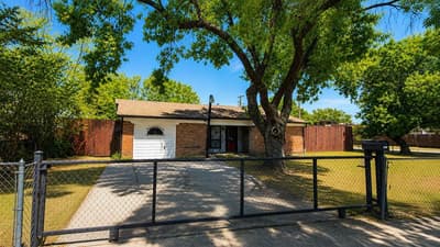 7631 Olusta Drive, Dallas TX 75217 - Photo 2