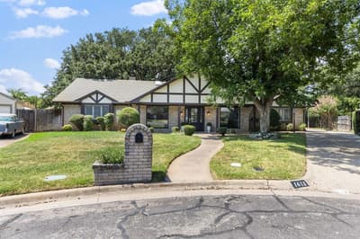 1615 Royal Mile Court, Arlington TX 76015 - Photo 3