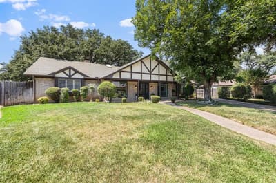 1615 Royal Mile Court, Arlington TX 76015 - Photo 4