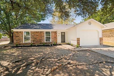 201 Mapleridge Drive, Rockwall TX 75032 - Photo 3