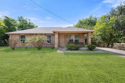 700 Cypress Avenue, Corsicana TX 75110