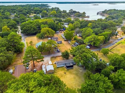 182 Big Chief Drive, Gun Barrel City TX 75156 - Photo 2