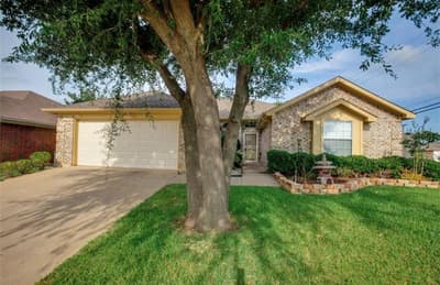 6200 Pierce Arrow Drive, Arlington TX 76001