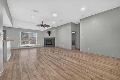 279 Vaden Avenue, Burleson TX 76028 - Photo 4