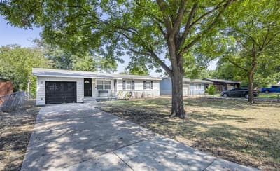 509 Circle Drive, Arlington TX 76010 - Photo 2