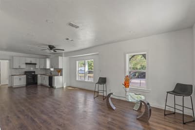 1212 Earl Street, Commerce TX 75428 - Photo 4