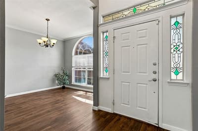 5203 Rio Court, Arlington TX 76017 - Photo 3