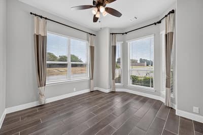 1941 Silverleaf Drive, Glenn Heights TX 75154 - Photo 5