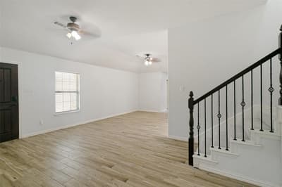 2124 Brentwood Lane, Carrollton TX 75006 - Photo 4