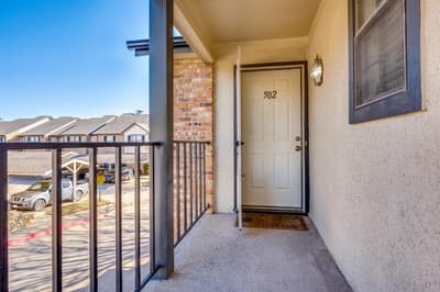 2835 Keller Springs # 502, Carrollton TX 75006 - Photo 4