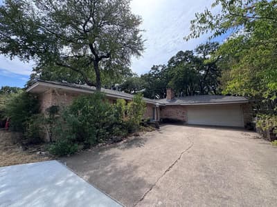 806 Sharpshire Street, Grand Prairie TX 75050 - Photo 3
