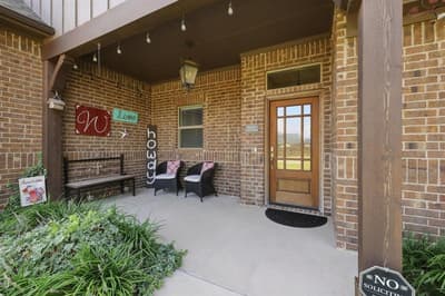 603 E Burks Street, Pilot Point TX 76258 - Photo 2