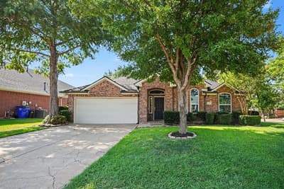 1 Mary Lou Court, Mansfield TX 76063