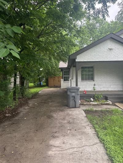 2526 Exline Street, Dallas TX 75215 - Photo 2