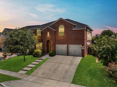 2909 Merry View Lane, Fort Worth TX 76120 - Photo 3
