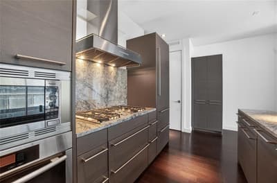 2900 Mckinnon Street # 403, Dallas TX 75201 - Photo 2