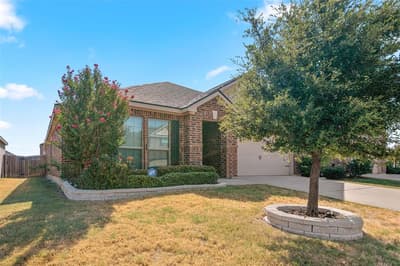 175 Aster Drive, Sanger TX 76266