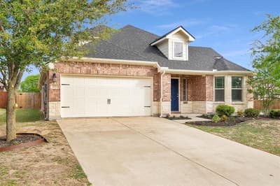 221 Bear Trail, Waxahachie TX 75165 - Photo 2