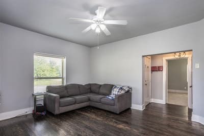 230 E Main Street, Lindsay TX 76250 - Photo 5