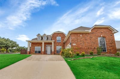 2622 Westwind Drive, Corinth TX 76210 - Photo 2