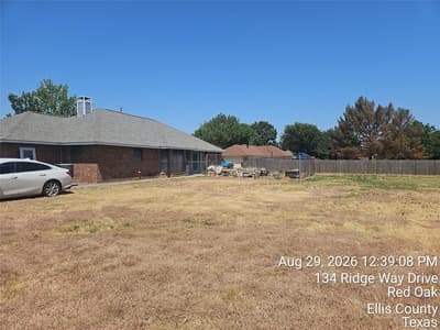 134 Ridgeway Drive, Red Oak TX 75154 - Photo 4