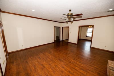 104 Cedar Springs Boulevard, Sulphur Springs TX 75482 - Photo 5
