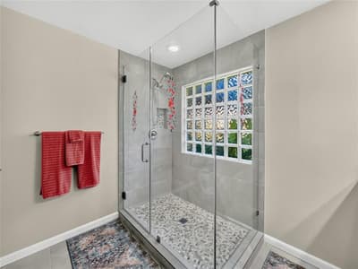 617 N Avenue D, Springtown TX 76082 - Photo 5