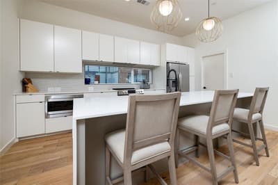 2118 N Carroll Avenue # 101, Dallas TX 75204