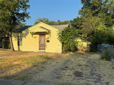 3203 Runnels Street, Fort Worth TX 76106 - Photo 2